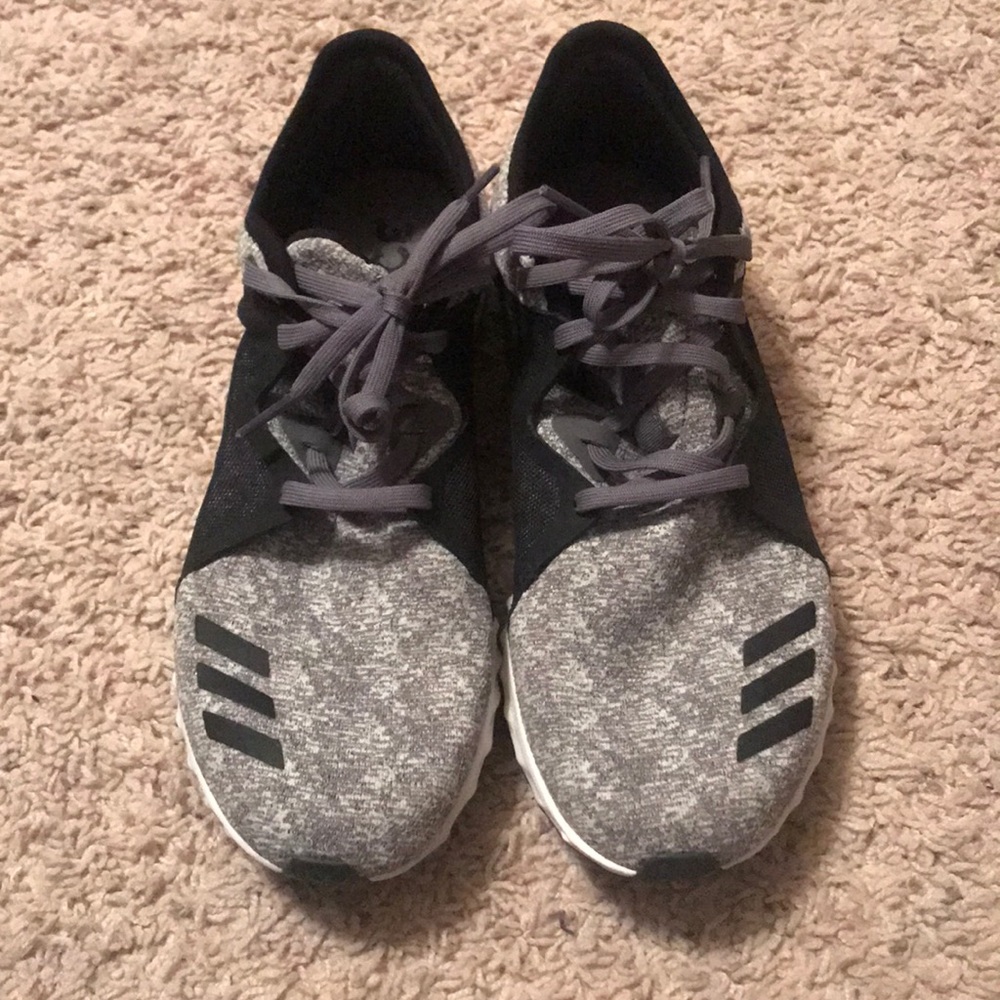 Women’s adidas edge lux